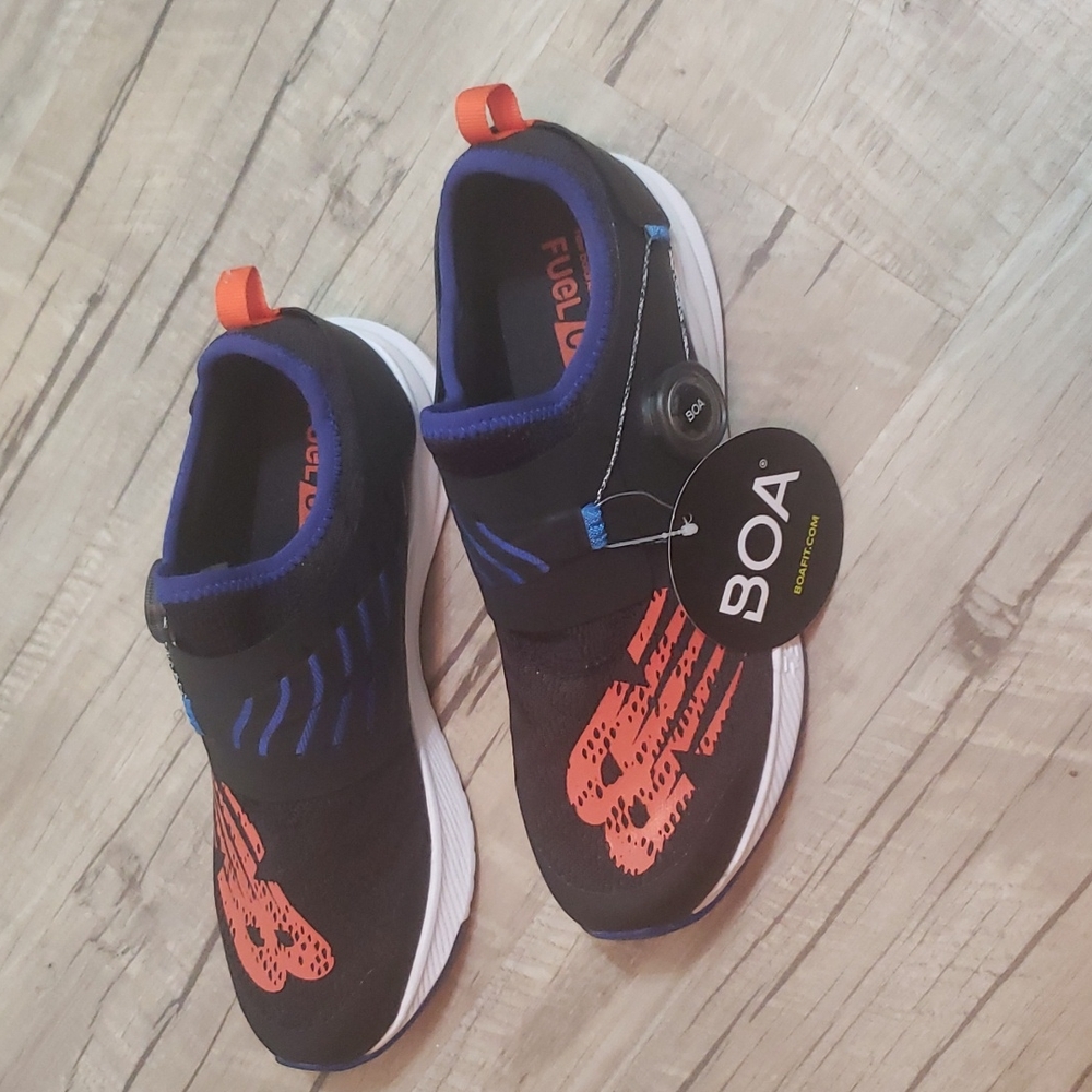 New Balance Fuelcore Reveal Sneaker - Youth/Kids - New with Tags